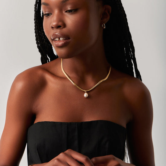 Baroque Pearl Snake Chain Pendant Necklace | 18ct Gold Plated Vermeil/Pearl Necklaces Missoma