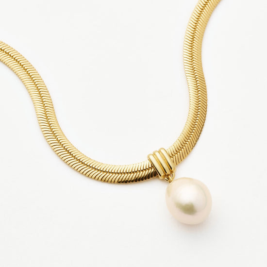 Baroque Pearl Snake Chain Pendant Necklace | 18ct Gold Plated Vermeil/Pearl Necklaces Missoma