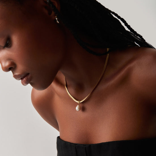 Baroque Pearl Snake Chain Pendant Necklace | 18ct Gold Plated Vermeil/Pearl Necklaces Missoma
