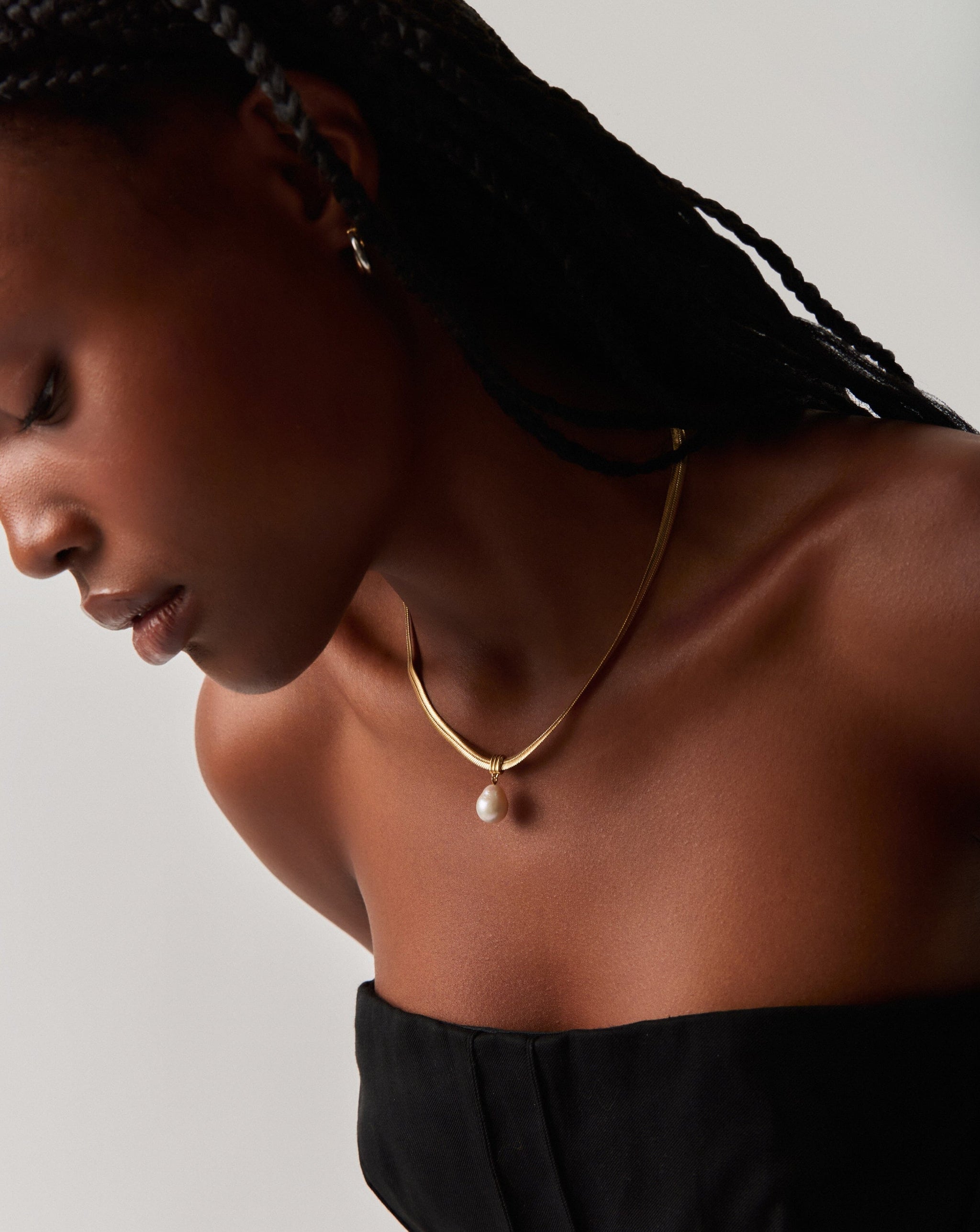 Baroque Pearl Snake Chain Pendant Necklace | 18ct Gold Plated Vermeil/Pearl Necklaces Missoma