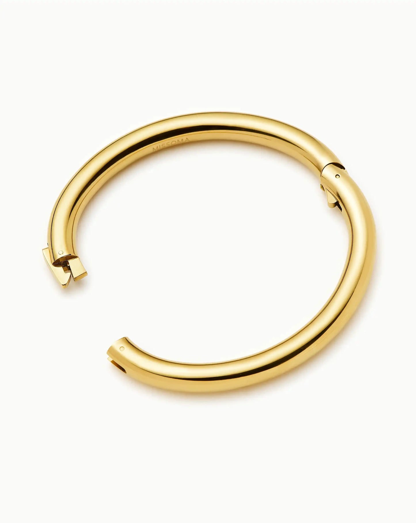 Chunky Round Hinged Bangle | 18ct Gold Plated Bracelets Missoma