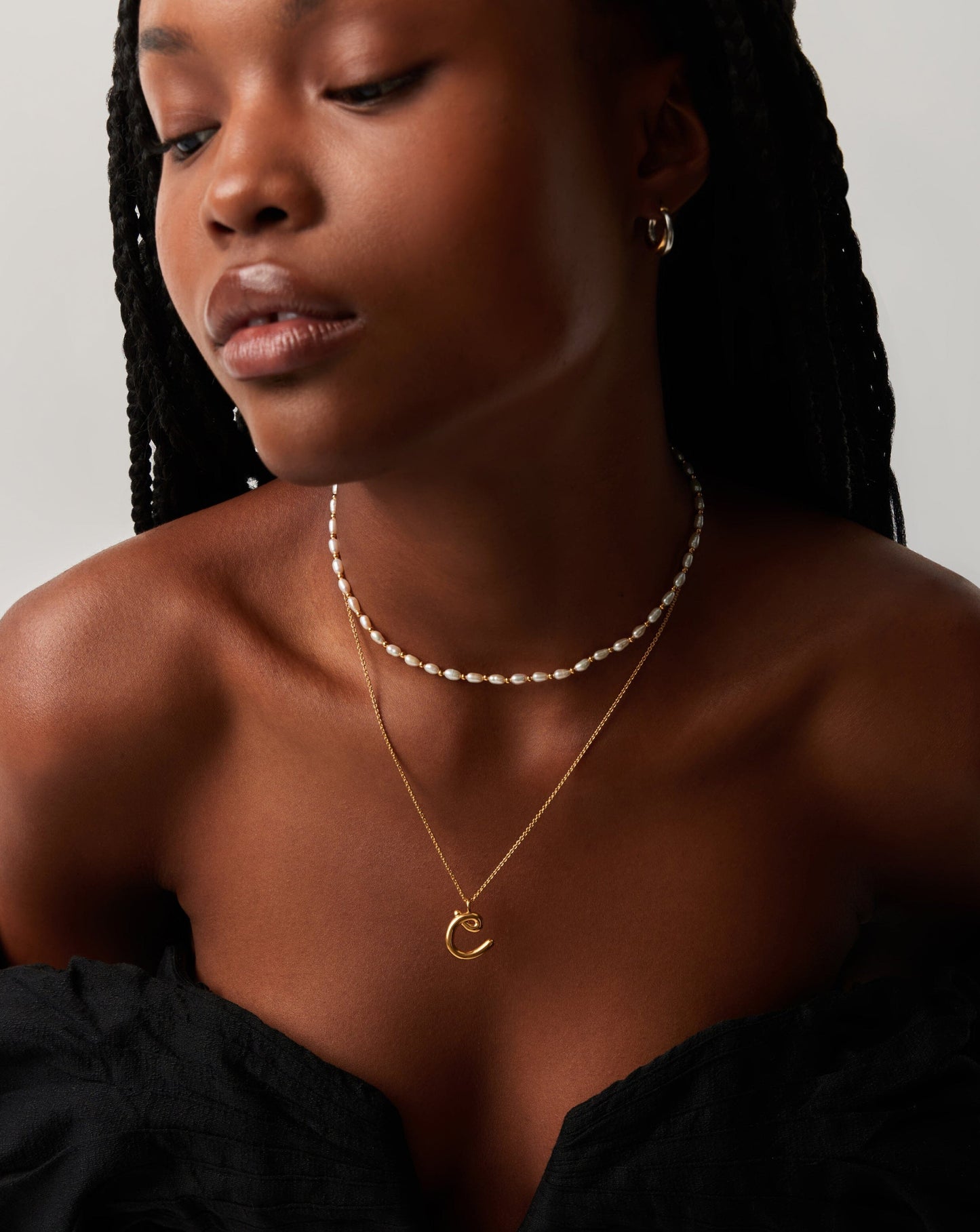 Curly Molten Initial Pendant Necklace - Initial C | 18ct Gold Plated Vermeil Necklaces Missoma