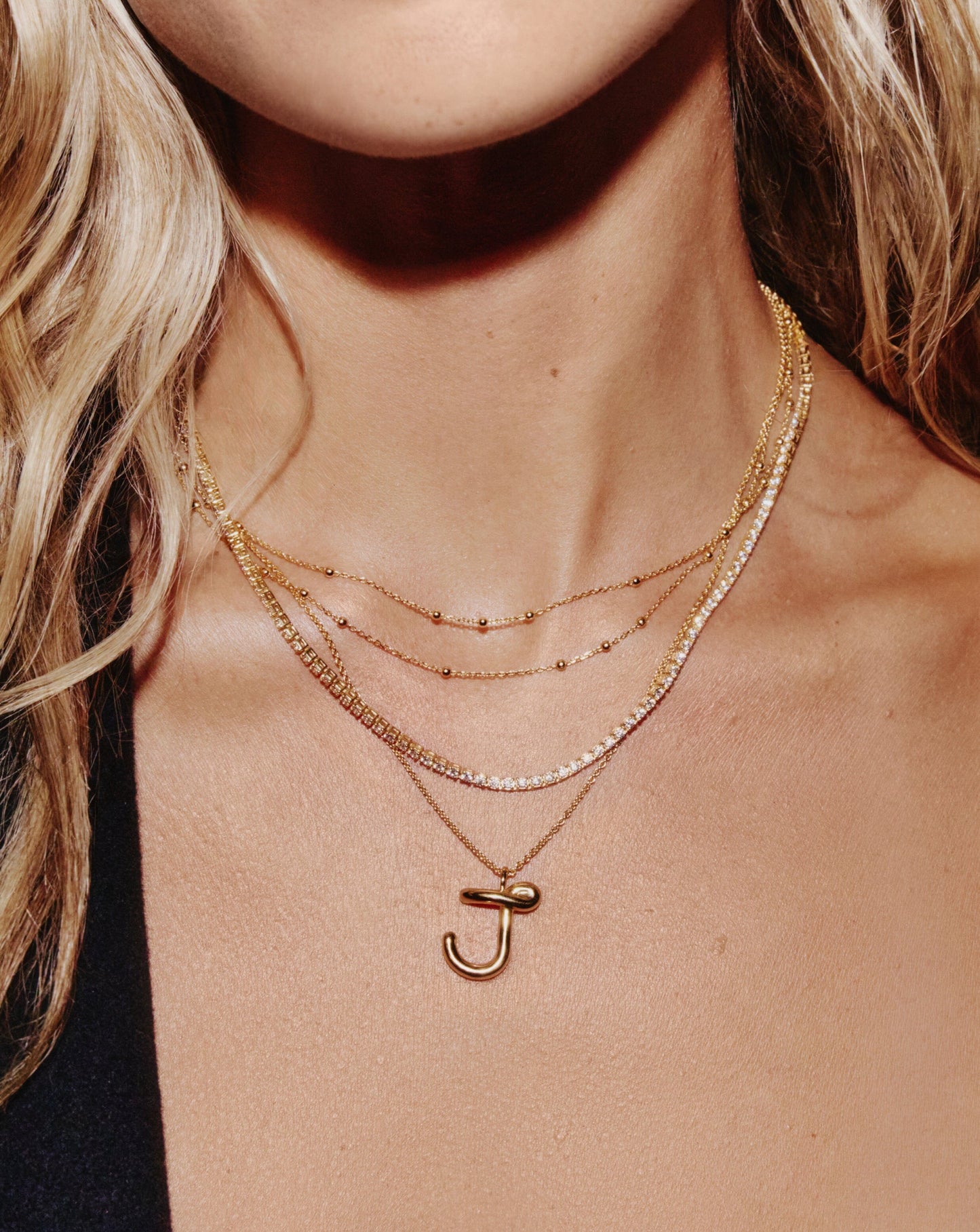 Curly Molten Initial Pendant Necklace - Initial J | 18ct Gold Vermeil Necklaces Missoma