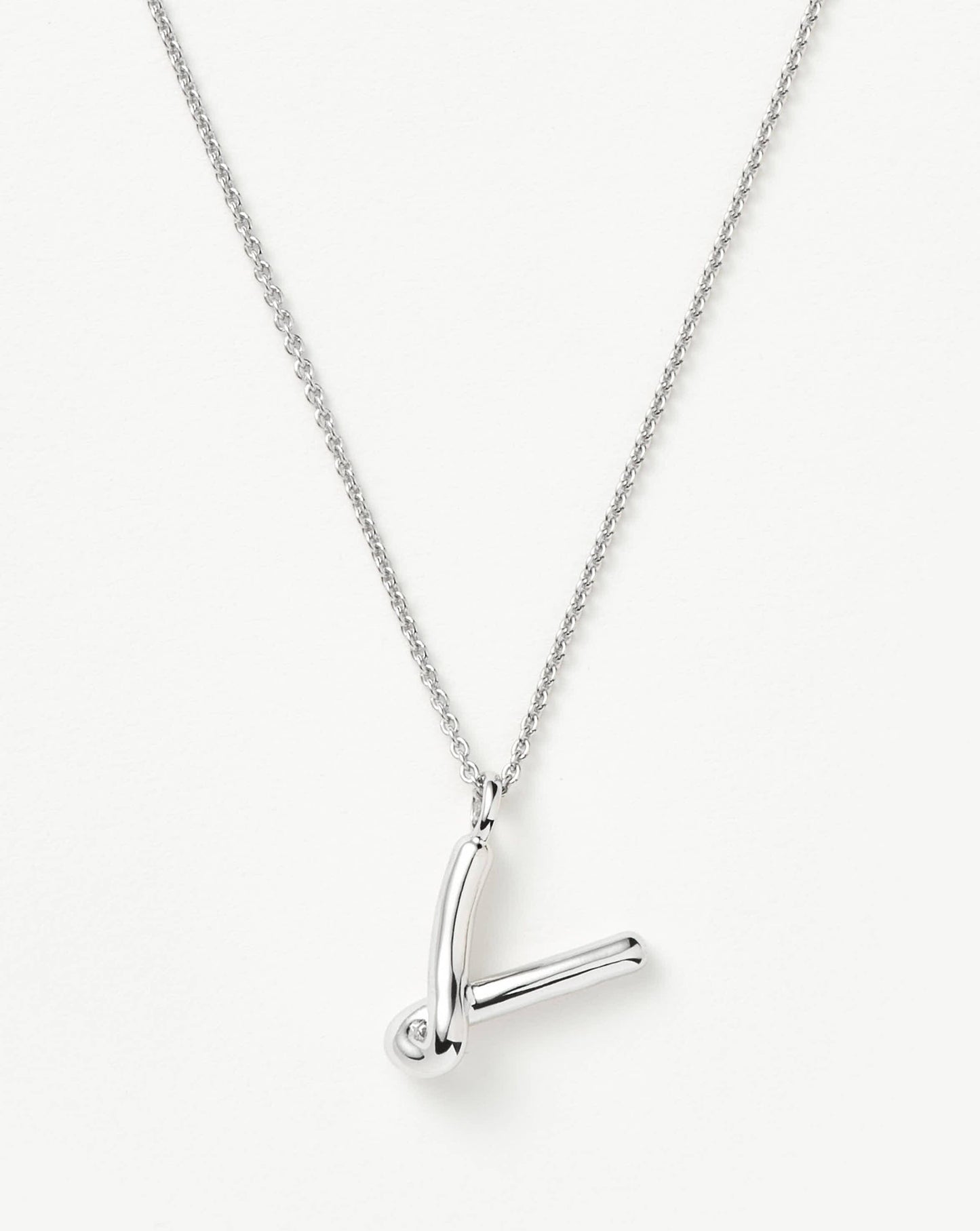 Curly Molten Initial Pendant Necklace - Initial V | Sterling Silver Necklaces Missoma