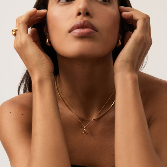 Curly Molten Mini Initial Necklace - A | 18ct Gold Vermeil Necklaces Missoma
