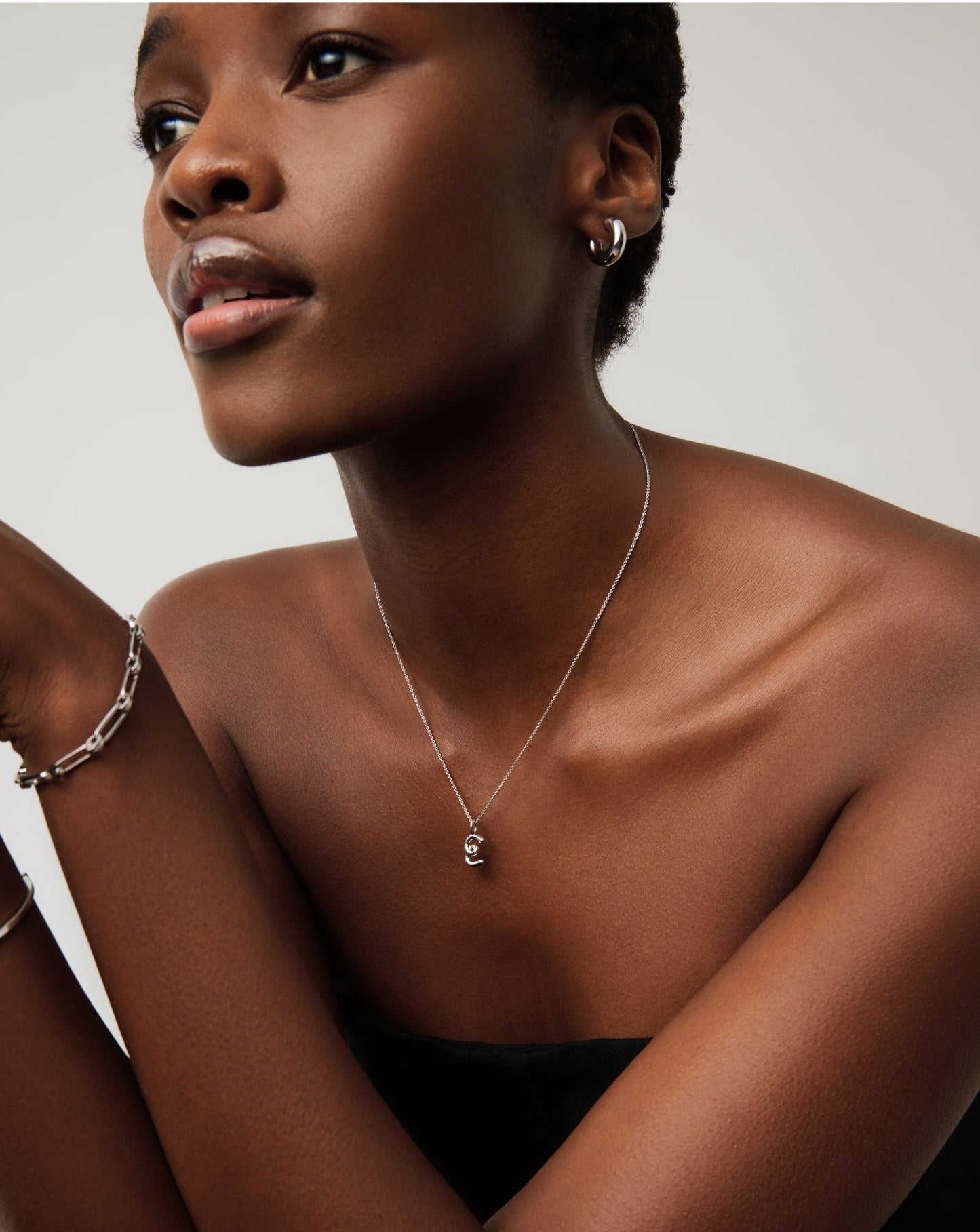 Curly Molten Mini Initial Necklace - E | Sterling Silver Necklaces Missoma