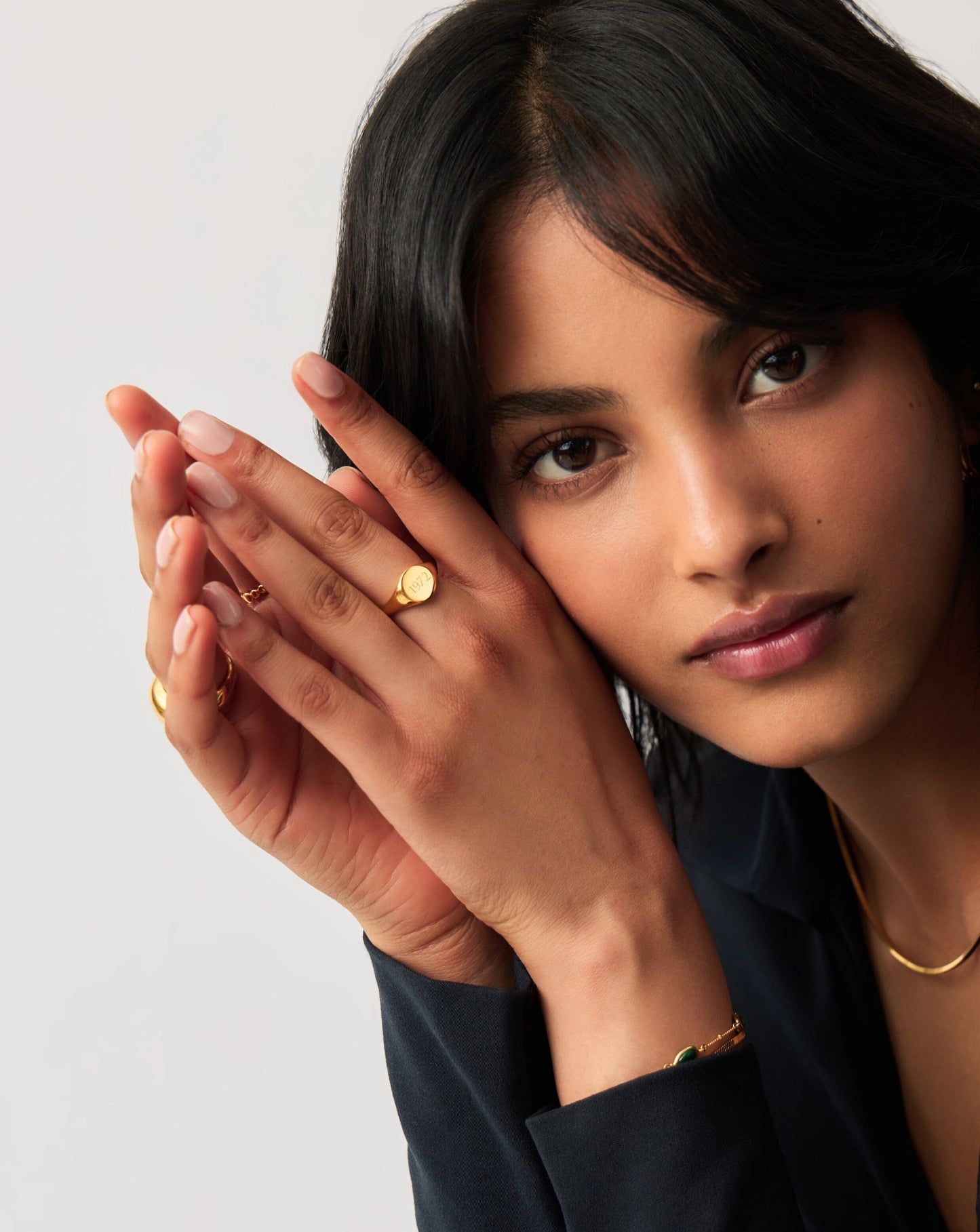 Engravable Round Signet Ring | 18ct Gold Vermeil Rings Missoma