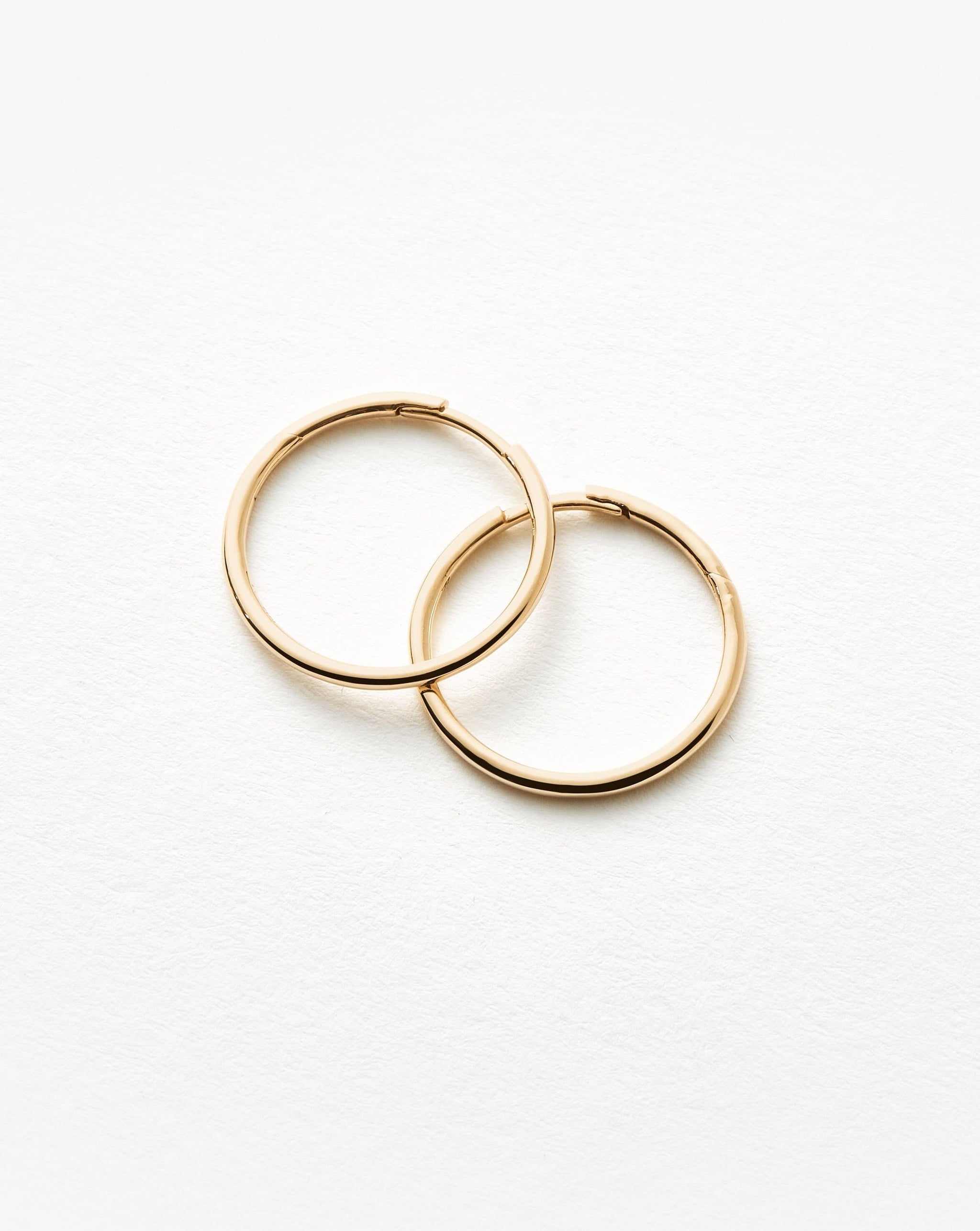 Fine Classic Medium Hoop Earrings Earrings Missoma