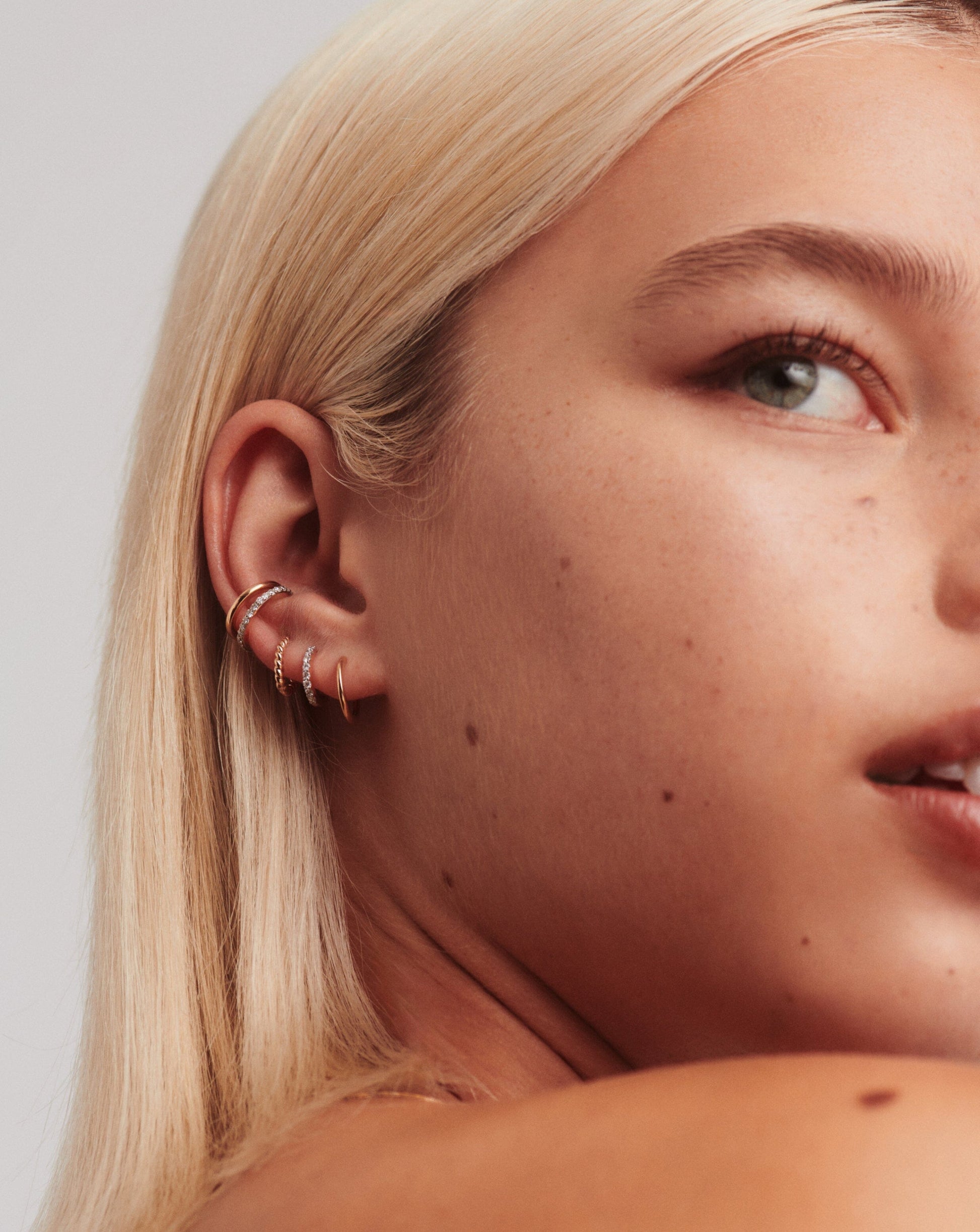 Fine Classic Small Hoop Earrings Earrings Missoma