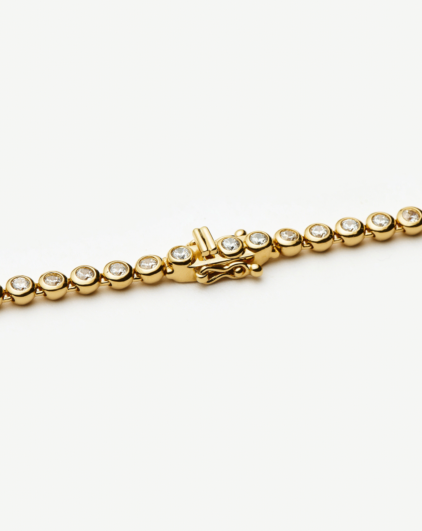Fine Diamond Tennis Bracelet - Size M | 14ct Solid Gold Lab Grown Diamonds Bracelets Missoma