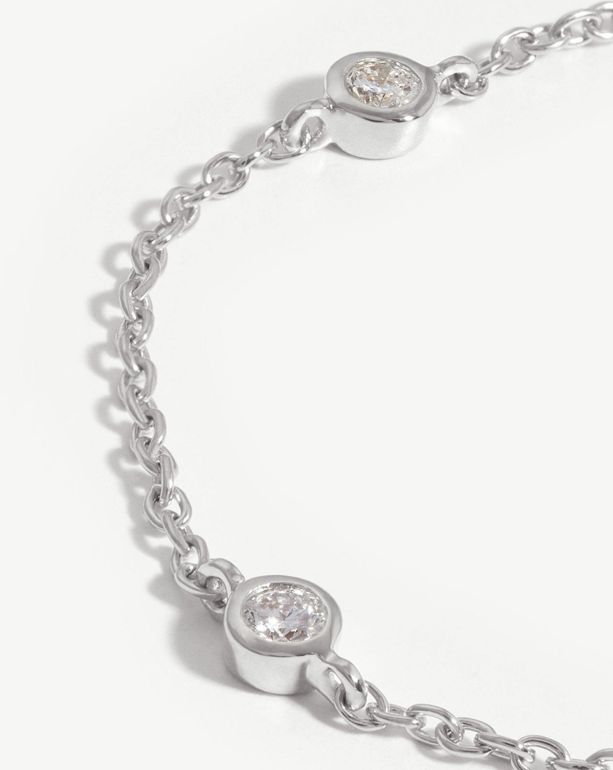 Fine Floating Diamond Bracelet Bracelets Missoma