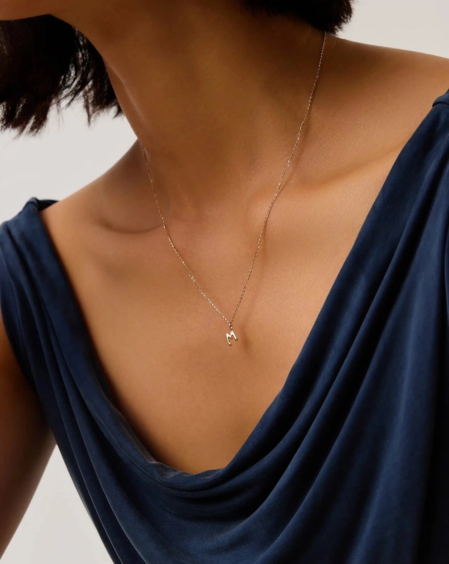 Fine Initial Mini Pendant Necklace - M | 14ct Solid Gold Necklaces Missoma