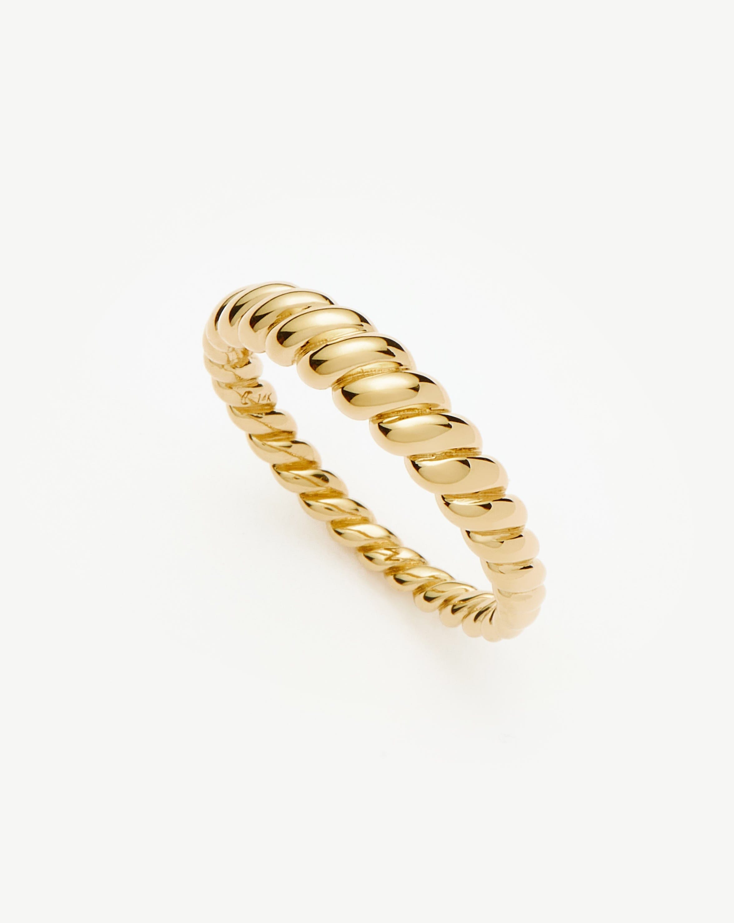 ★関税込み★【MISSOMA】ツイスト ラジアルリング Fine Twisted Classic Ring | 14ct Solid Gold Rings | Missoma