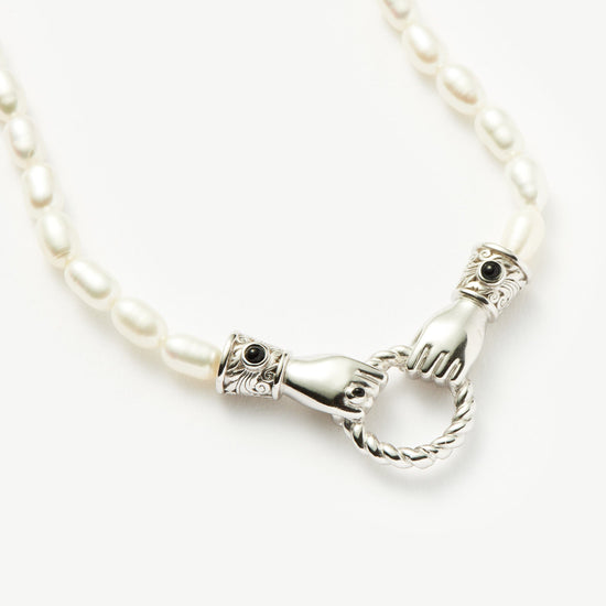 Harris Reed In Good Hands Pearl Necklace | Silver Plated/Pearl & Black Onyx Necklaces Missoma