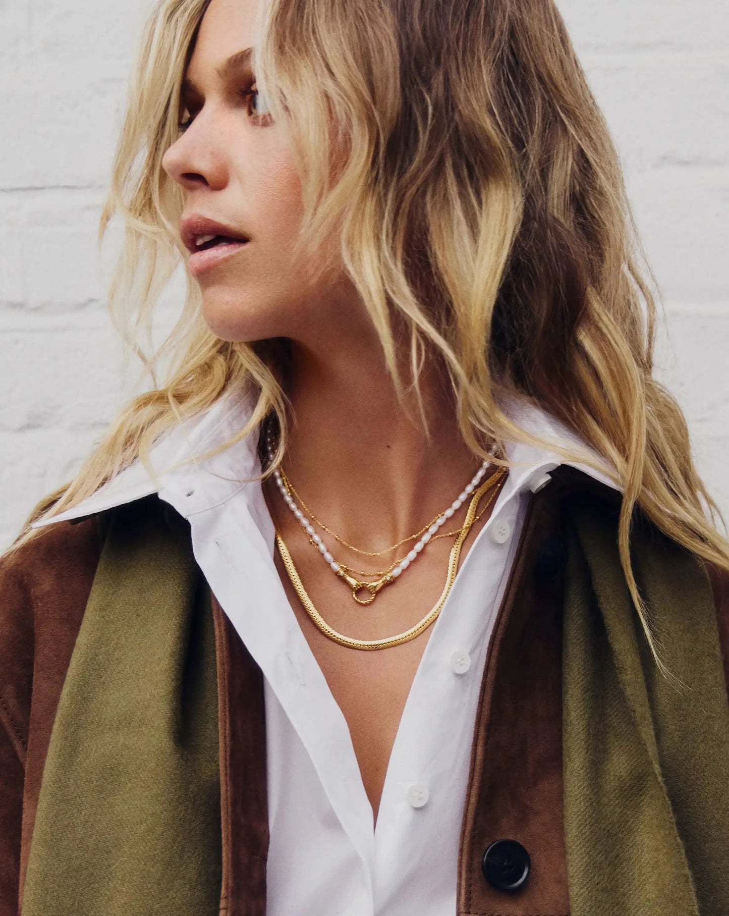 Harris Reed In Good Hands Pearl Pendant Necklace | 18ct Gold Plated/Pearl & Black Onyx Necklaces Missoma