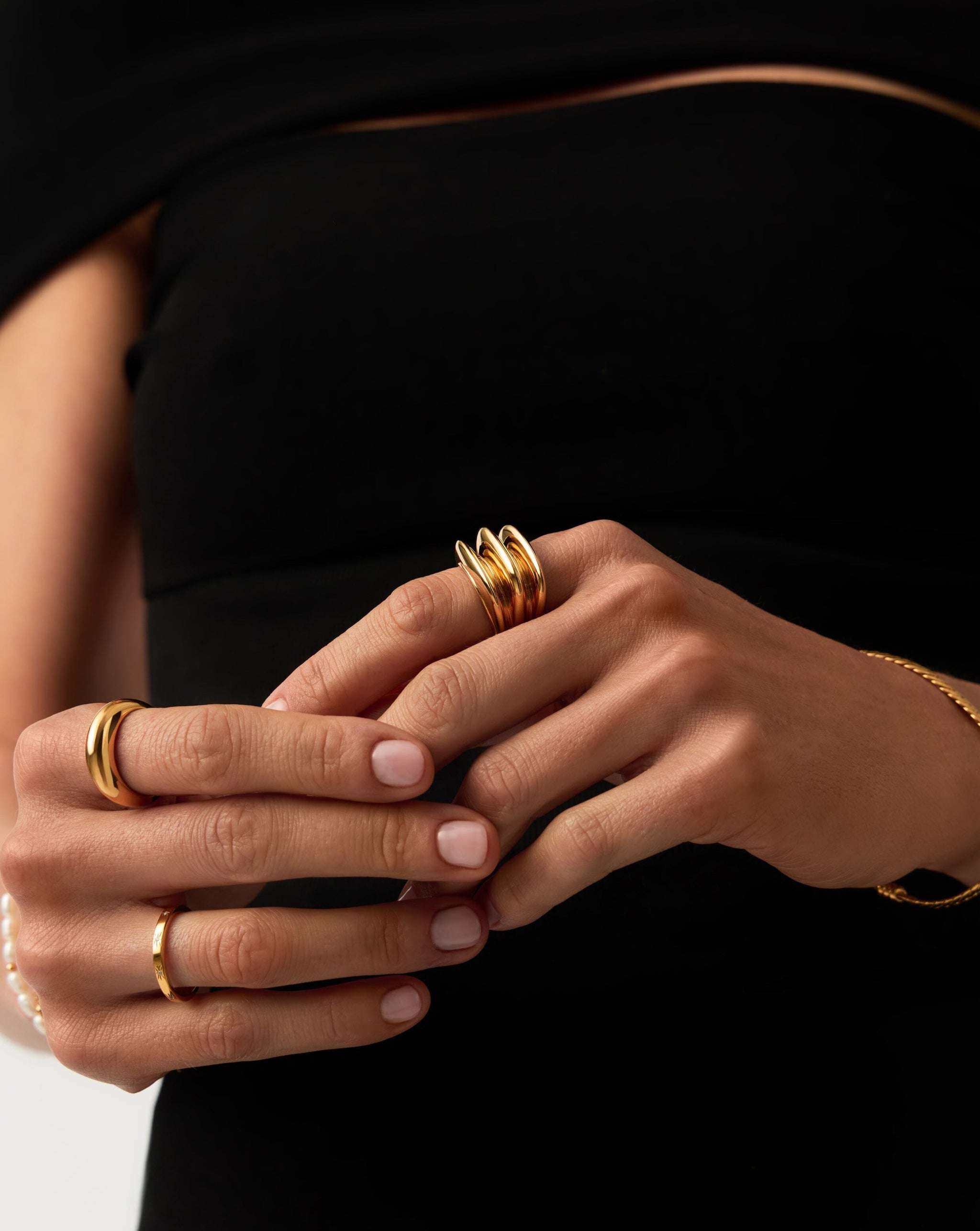 Hera Dome Triple Ridge Ring Rings Missoma