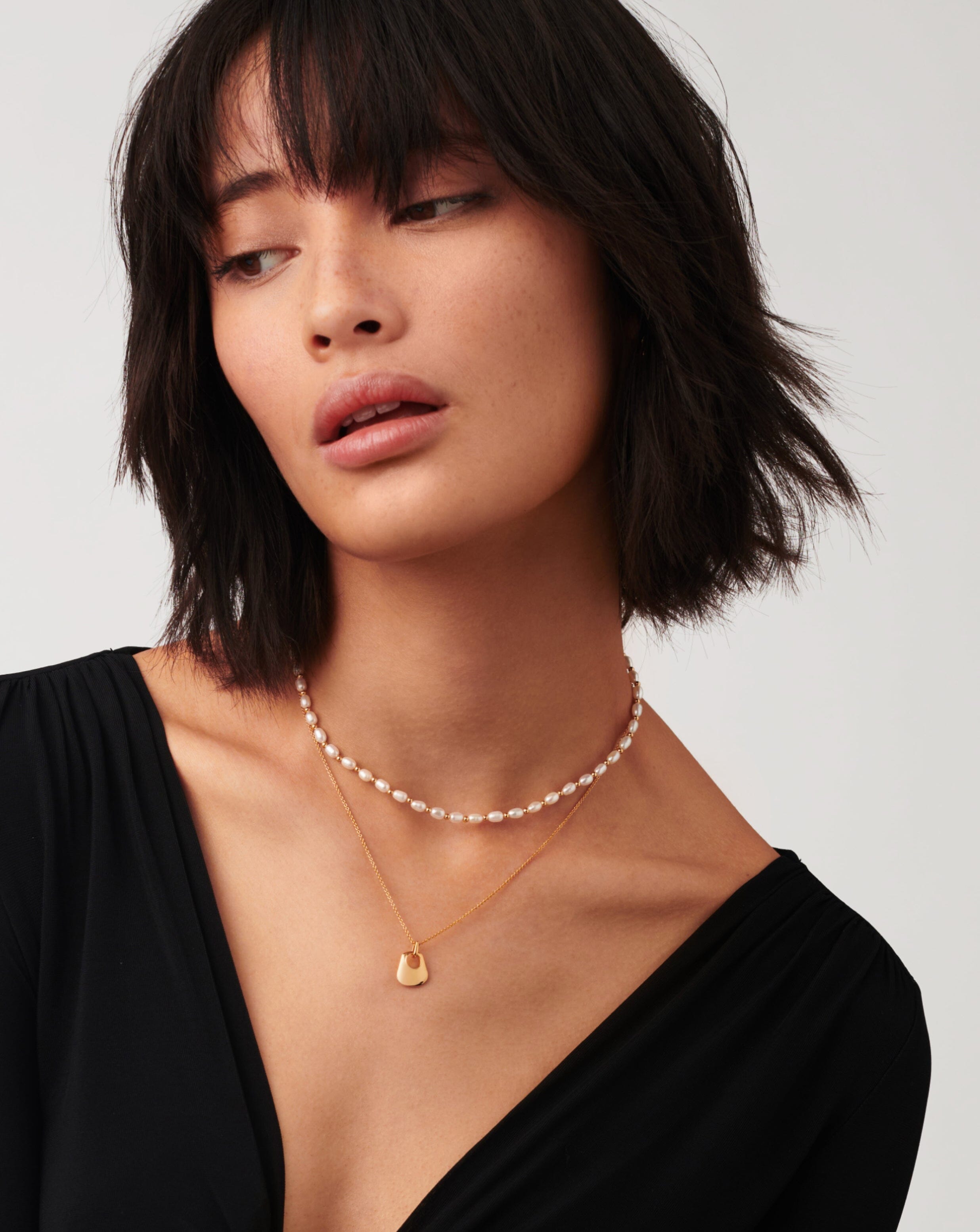 Hera Ridge Mini Pendant Necklace Necklaces Missoma 