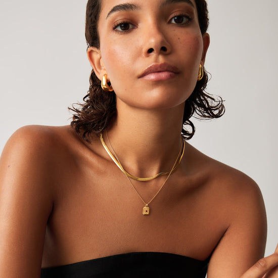 January Birthstone Pendant Necklace | 18ct Gold Vermeil/Garnet Necklaces Missoma