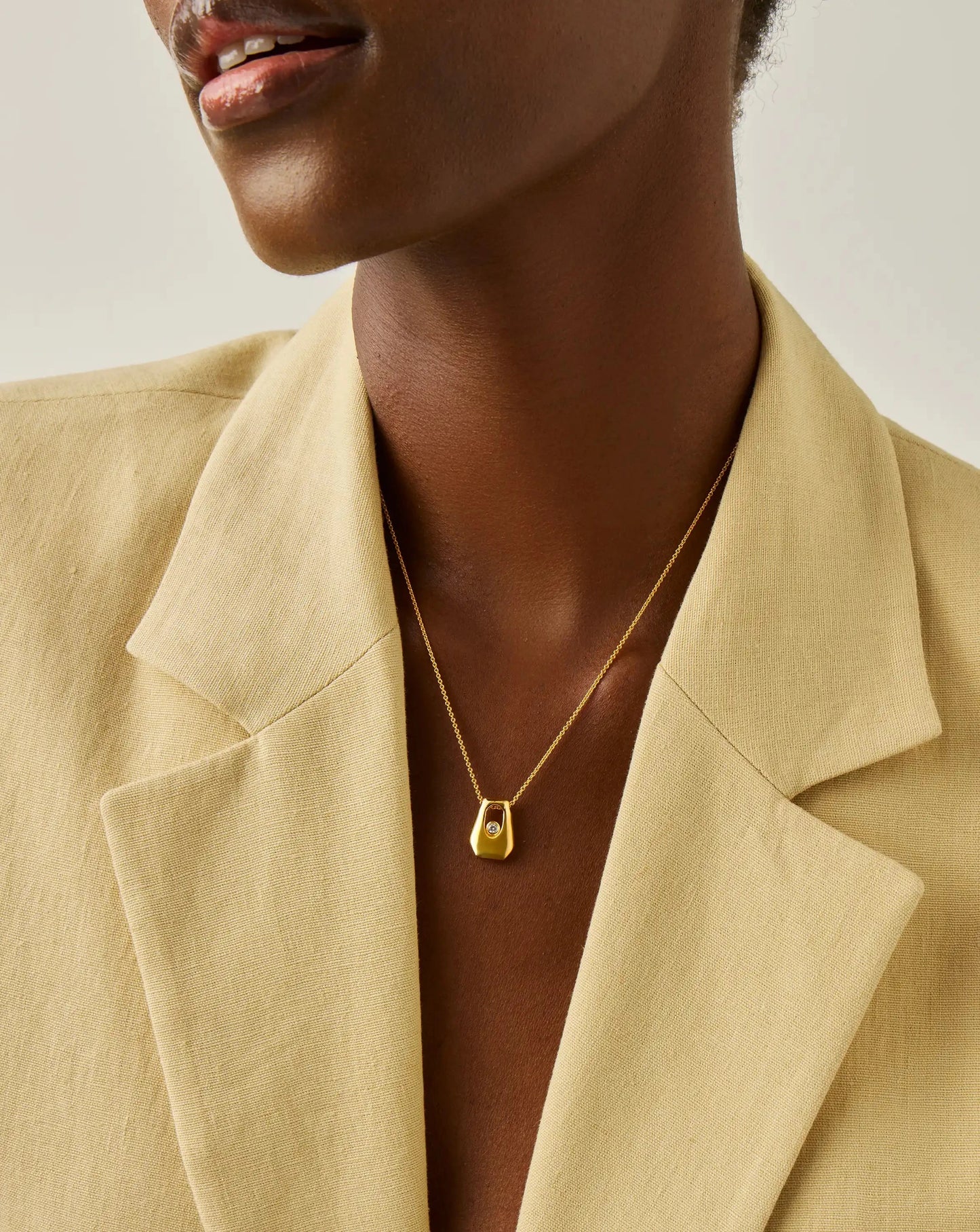 Lucy Williams Arco Pendant Necklace | 18ct Gold Vermeil Necklaces Missoma