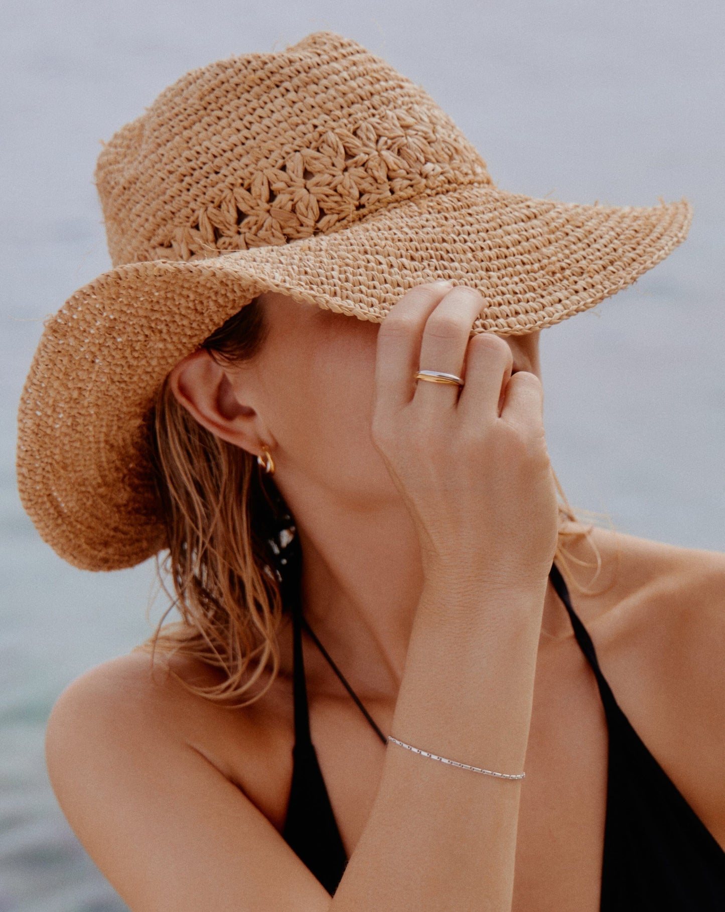 Lucy Williams Entwine Ring | Mixed Metal Ring Missoma