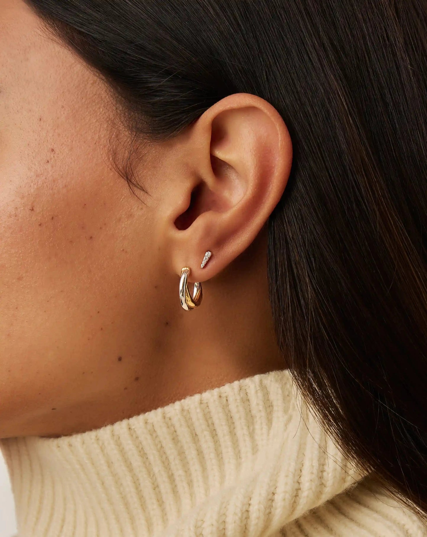 Lucy Williams Entwine Small Hoop Earrings | Mixed Metal Earrings Missoma