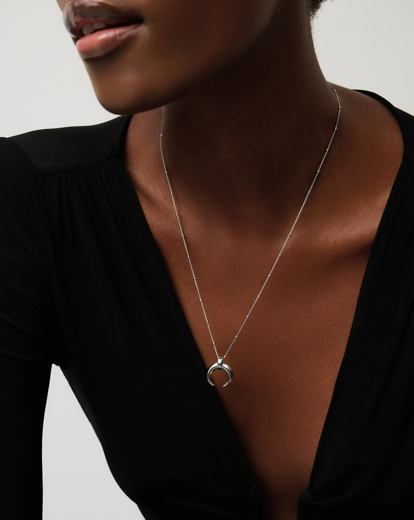 Lucy Williams Large Horn Pendant Necklace Necklaces Missoma