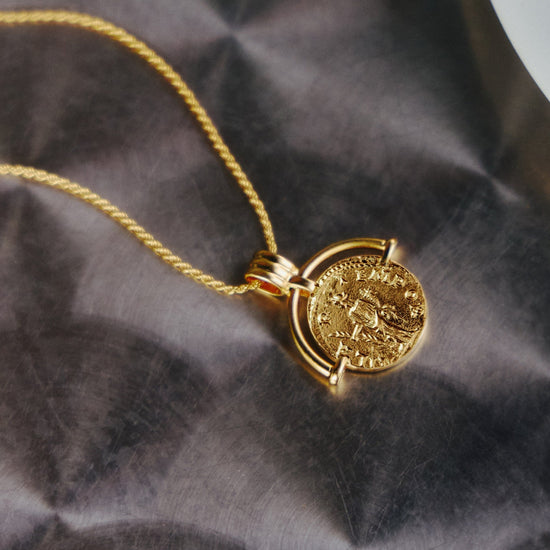 Lucy Williams Medium Engravable Roman Arc Coin Necklace | 18ct Gold Plated Necklaces Missoma