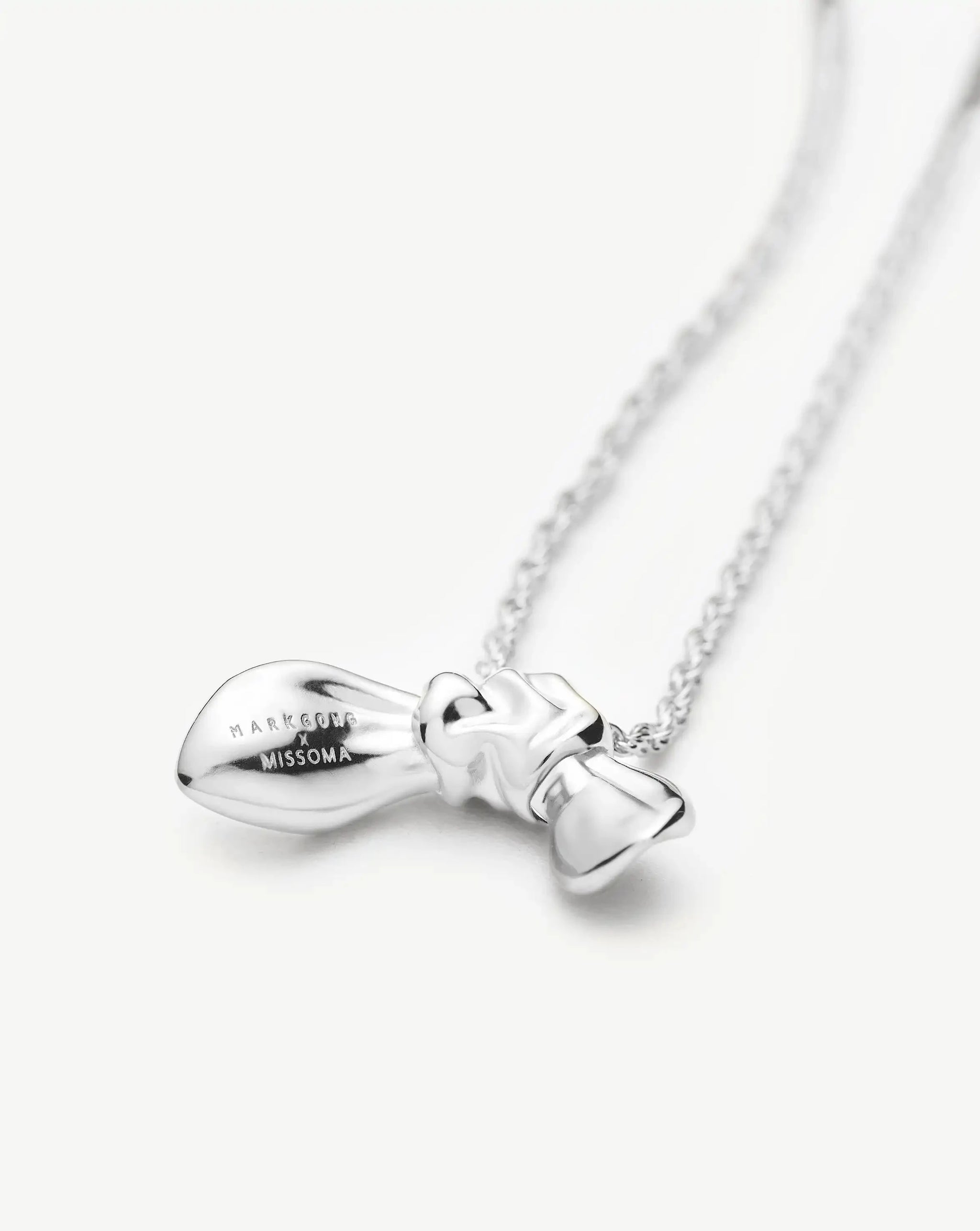 MARKGONG Bow Pendant Necklace | Silver Plated Necklaces Missoma