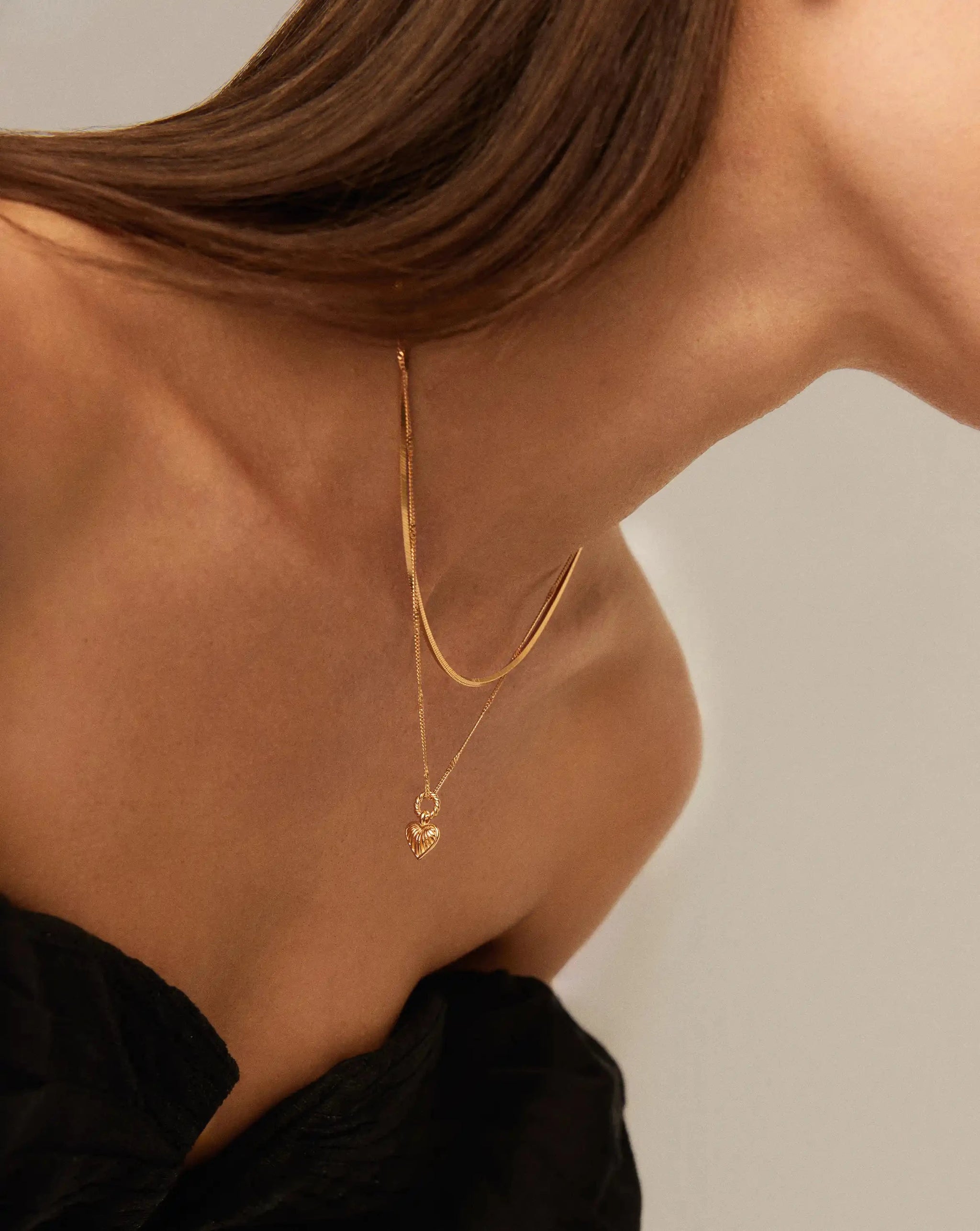Mini Ridge Heart Charm Pendant Necklace | 18ct Gold Plated Necklaces Missoma