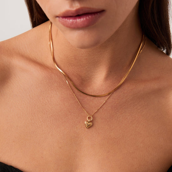 Mini Ridge Heart Charm Pendant Necklace | 18ct Gold Plated Necklaces Missoma