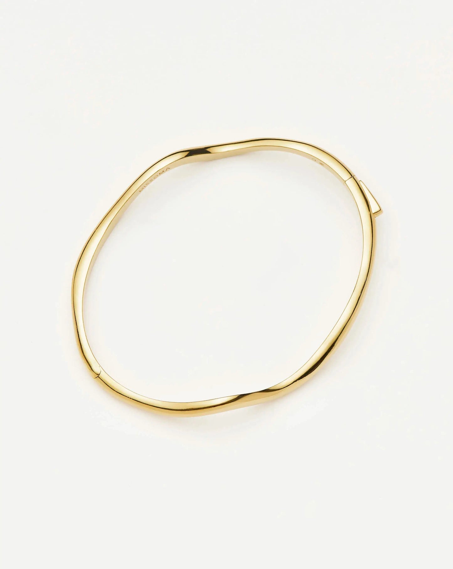 Molten Classic Hinged Bangle | 18ct Gold Plated Bracelets Missoma