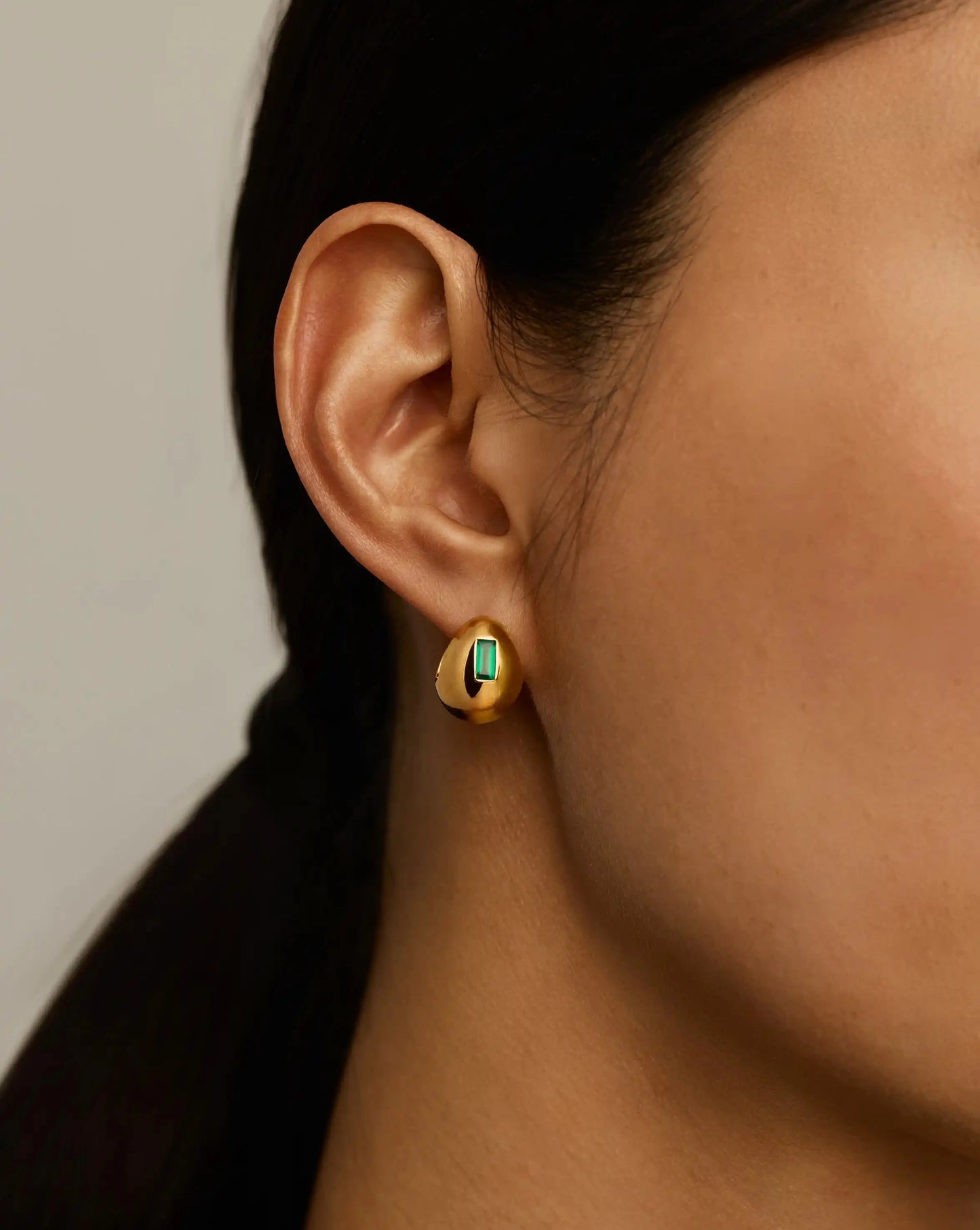 Molten Gemstone Dome Small Hoop Earrings | 18ct Gold Plated/Green Onyx Earrings Missoma