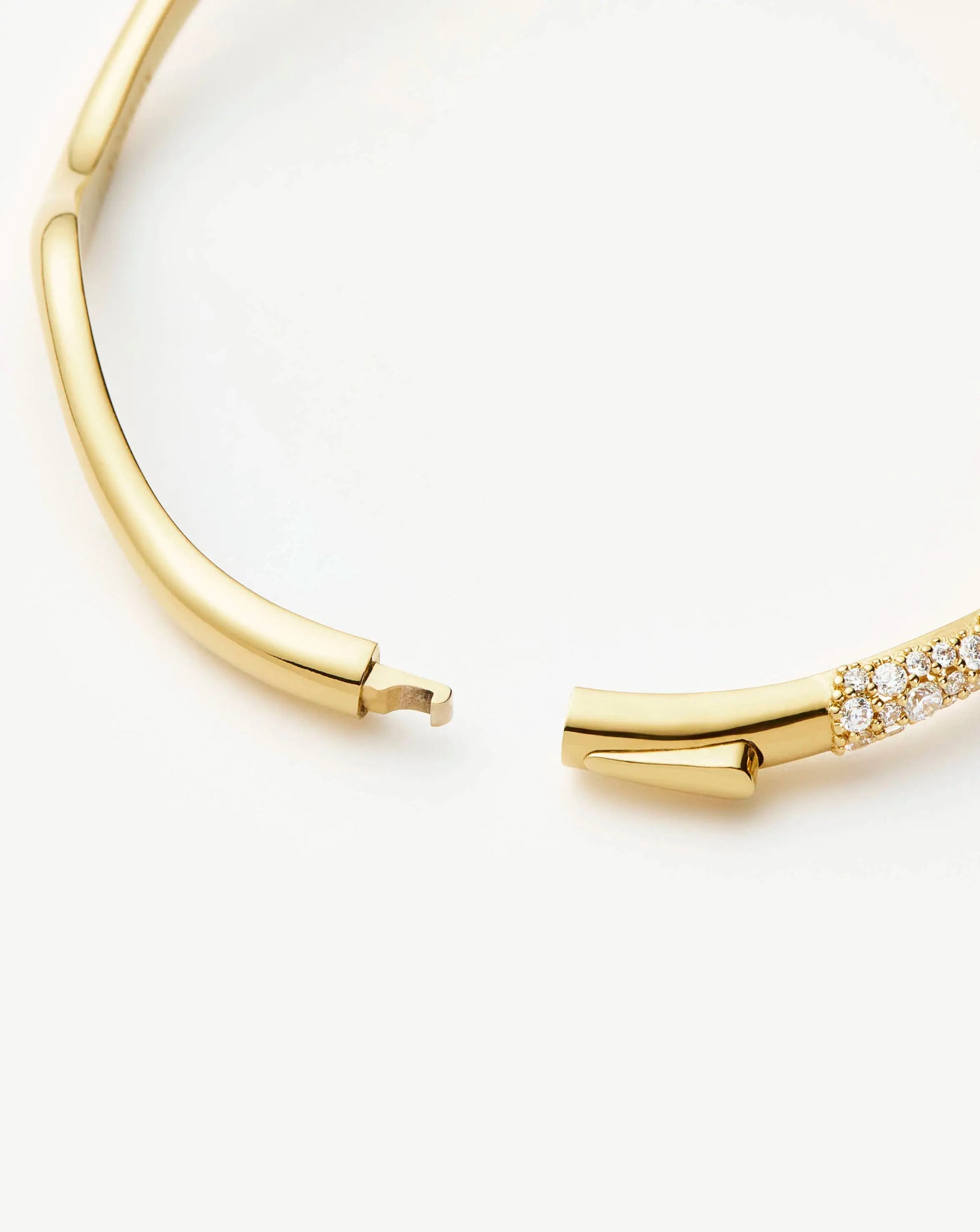 Molten Snow Ripple Hinged Bangle | 18ct Gold Plated/Cubic Zirconia Bracelets Missoma
