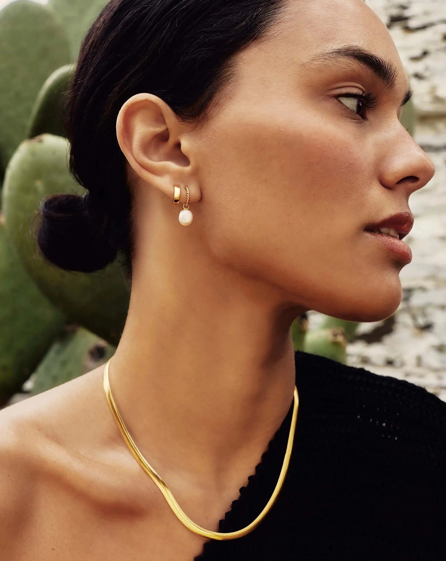 Pearl Twisted Small Drop Hoop Earrings | Gold Plated Vermeil/Pearl Earrings Missoma