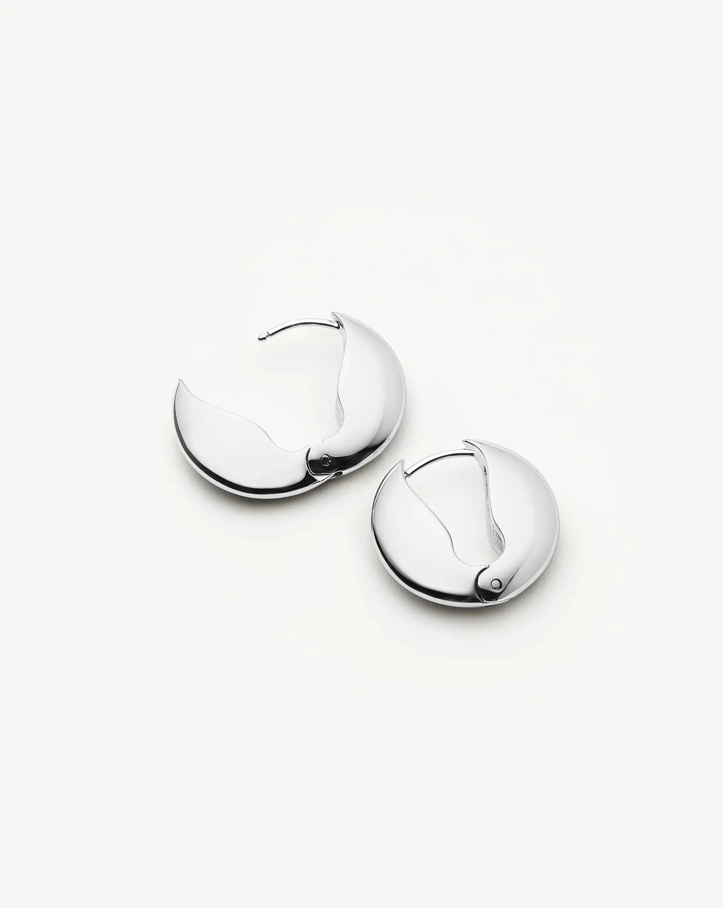 Pebble Hinged Hoop Earrings | Platinum Plated Earrings Missoma