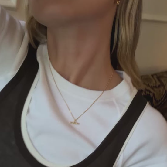 Lucy Williams T-Bar Stone Pendant Necklace | 18ct Gold Vermeil Necklaces Missoma