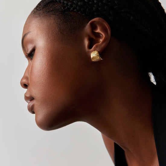 Ripple Stud Earrings | 18ct Gold Plated Earrings Missoma