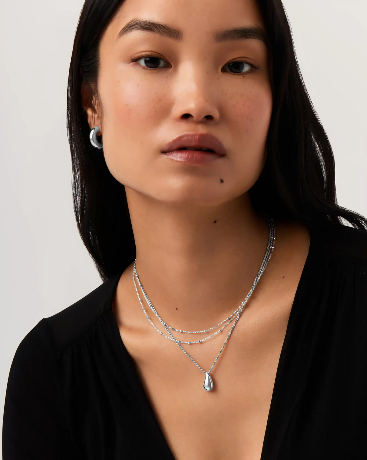 Savi Sculptural Droplet Pendant Necklace | Sterling Silver Necklaces Missoma
