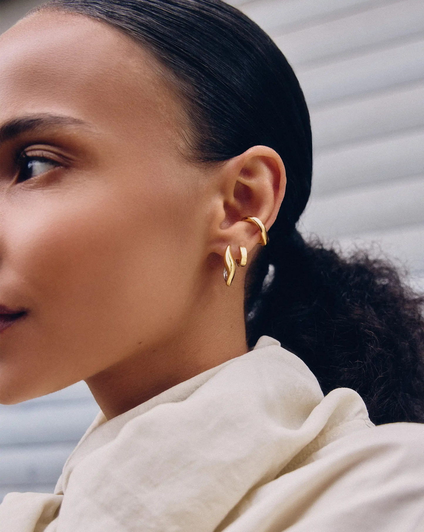 Savi Signature Small Hoop Earrings | Mix Metal Earrings Missoma