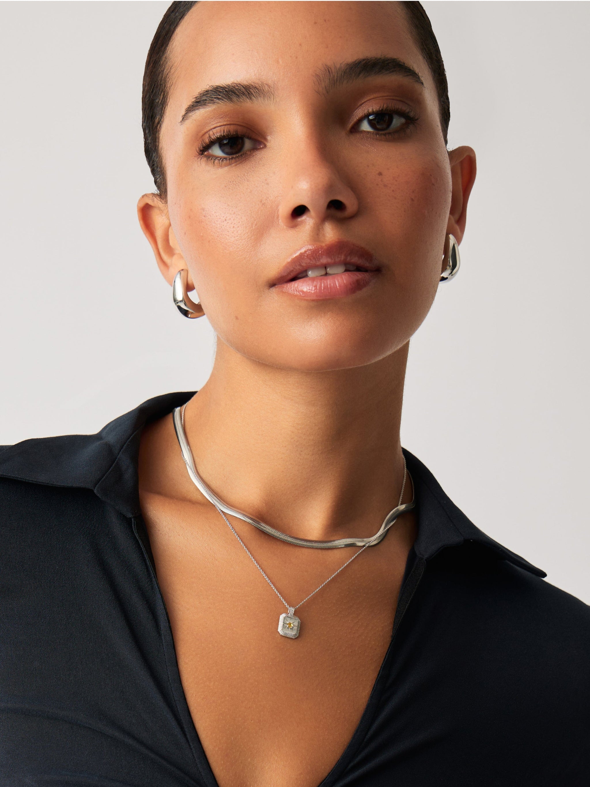 Star Ridge Birthstone Pendant Necklace - Crystal/April Necklaces Missoma
