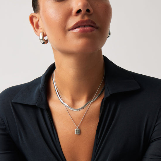 Star Ridge Birthstone Pendant Necklace - Dyed Aqua Chalcedony/March Necklaces Missoma