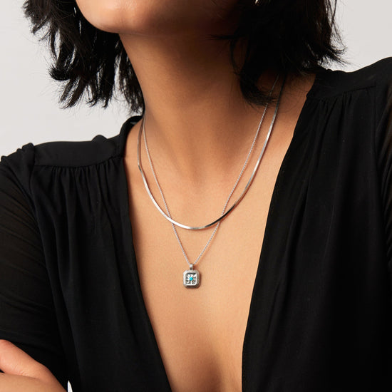 Star Ridge Birthstone Pendant Necklace - Dyed Turquoise Magnesite/December Necklaces Missoma