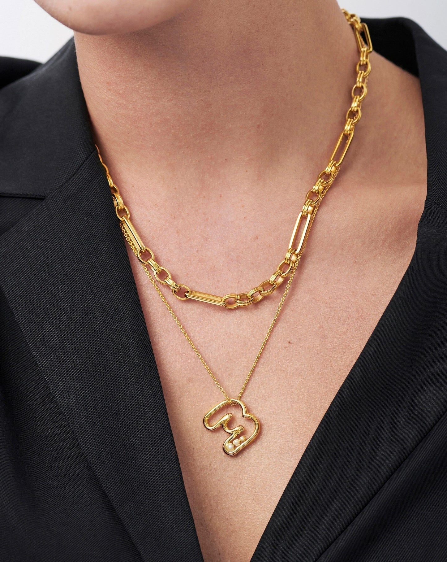 Chubby Pearl Initial Pendant Necklace - Initial M | 18ct Gold Plated Vermeil/Pearl Necklaces Missoma
