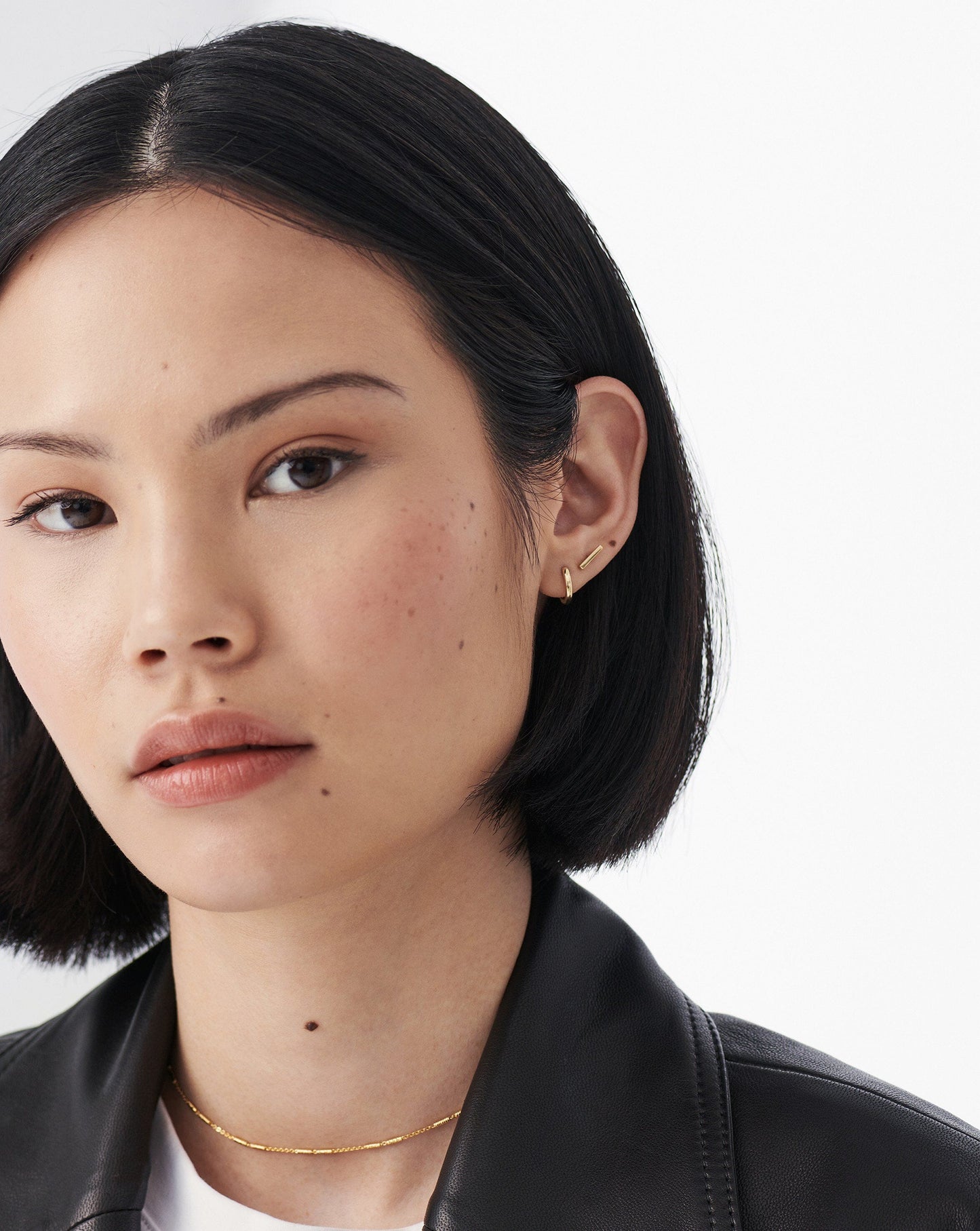 Fine Bar Stud Earrings | 14ct Solid Gold Earrings Missoma