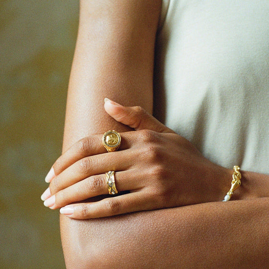 Harris Reed Janus Locket Signet Ring | 18ct Gold Plated/Black Cubic Zirconia Rings Missoma
