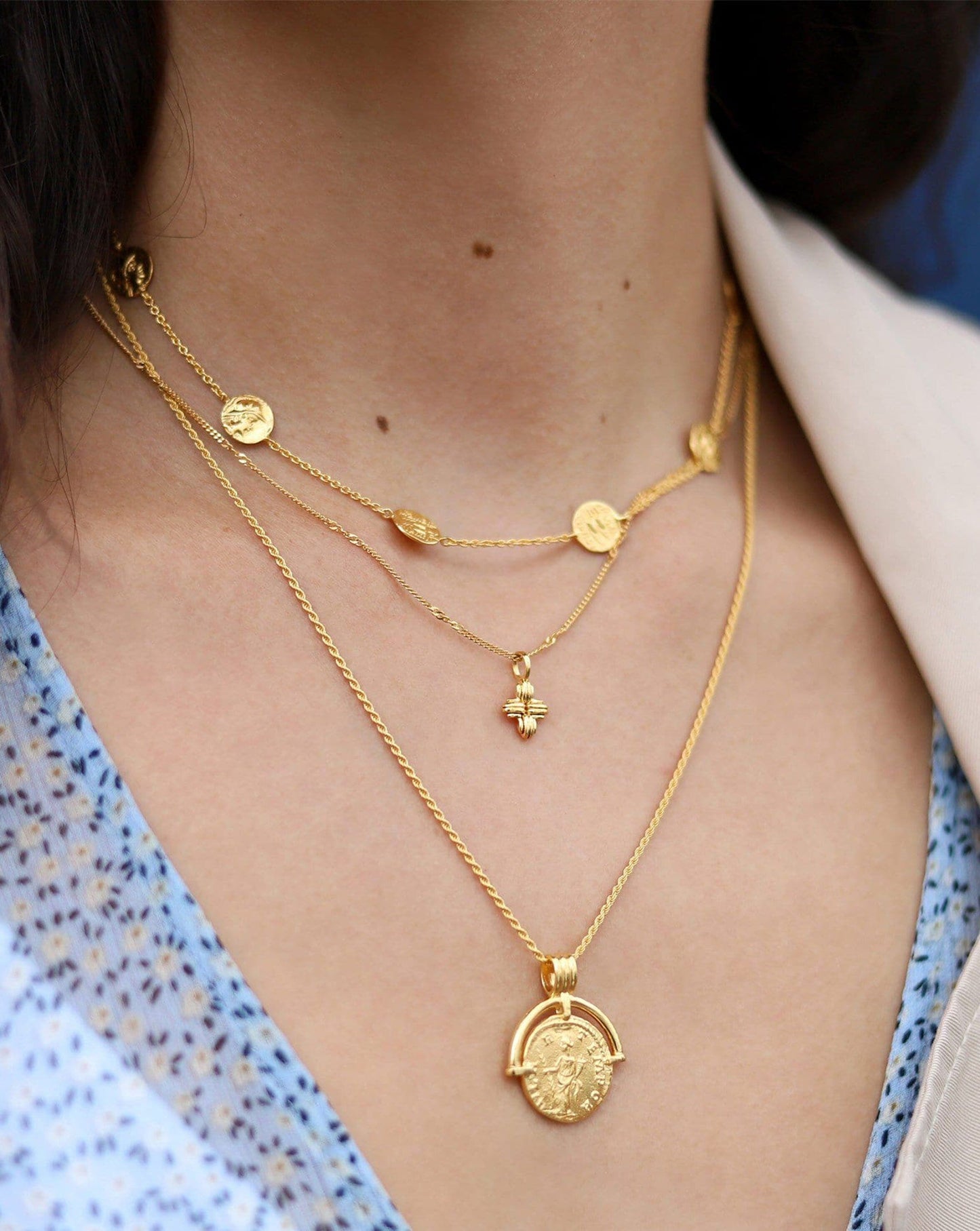 Lucy Williams Mini Ridge Cross Necklace Necklaces Missoma
