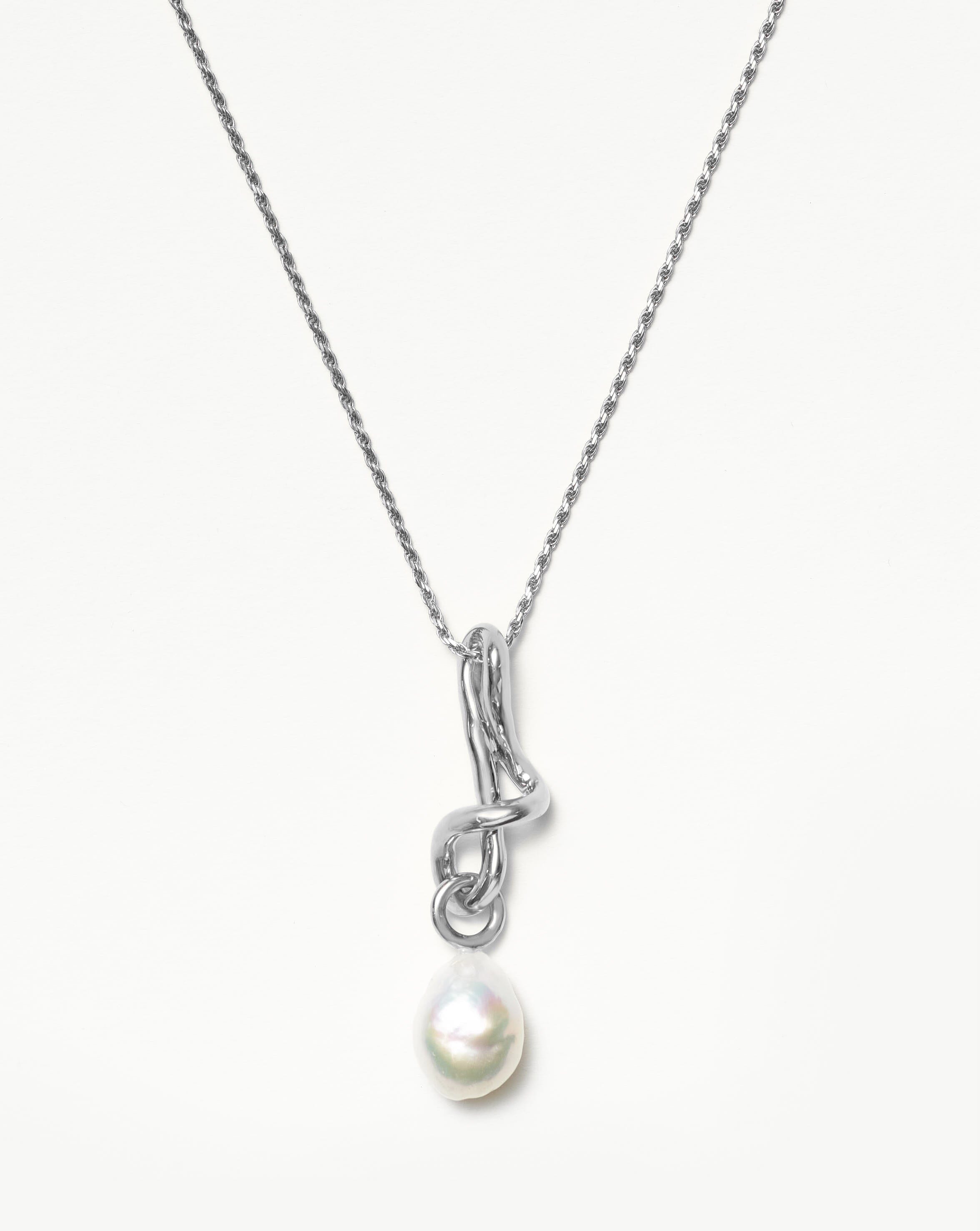 Molten Baroque Pearl Drop Pendant Necklace Missoma