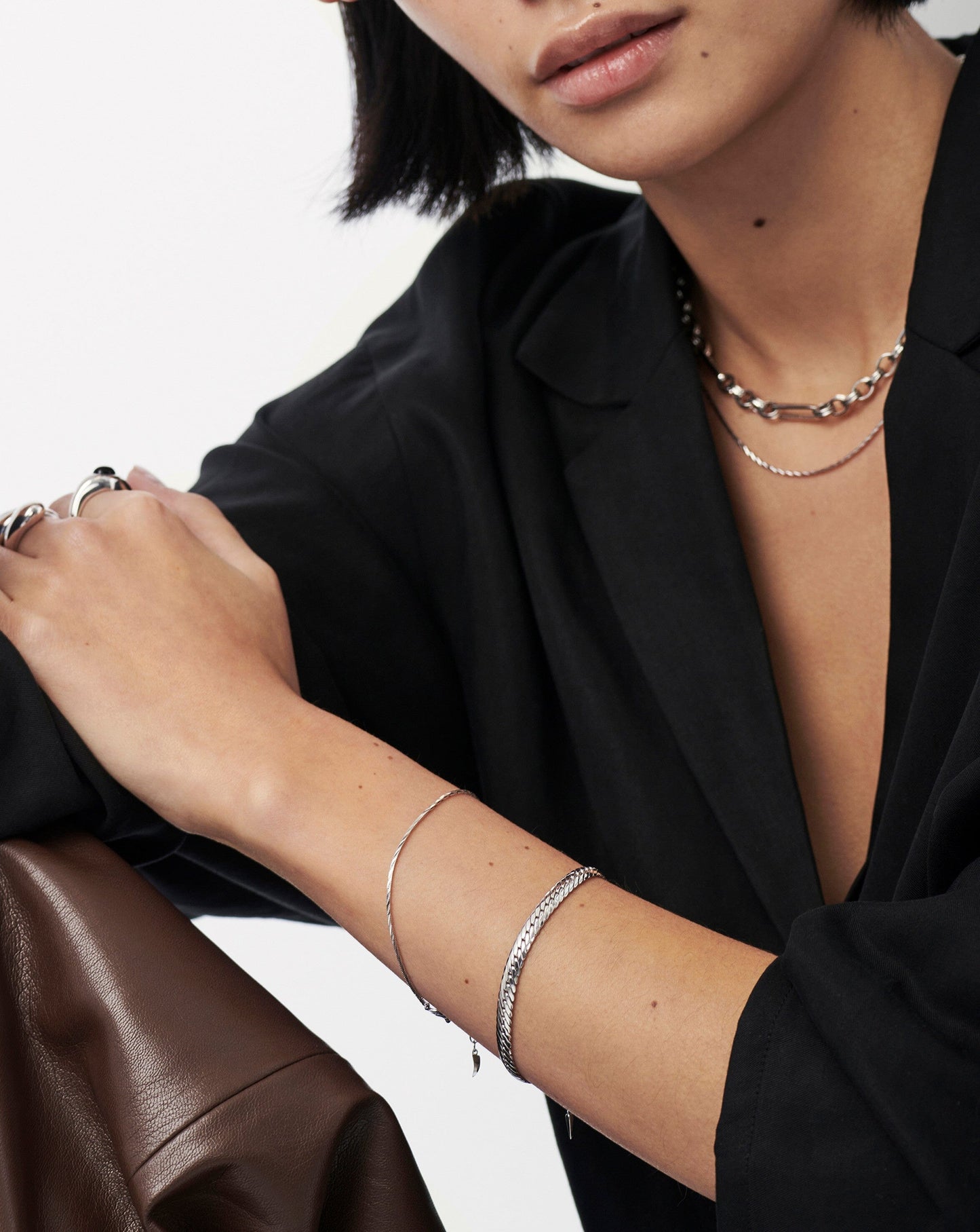 Savi Asymmetric Square Snake Chain Bracelet Bracelets Missoma