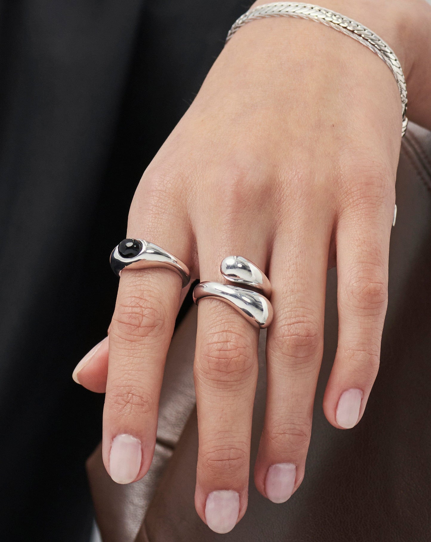 Savi Sculptural Gemstone Stacking Ring | Sterling Silver/Black Onyx Rings Missoma