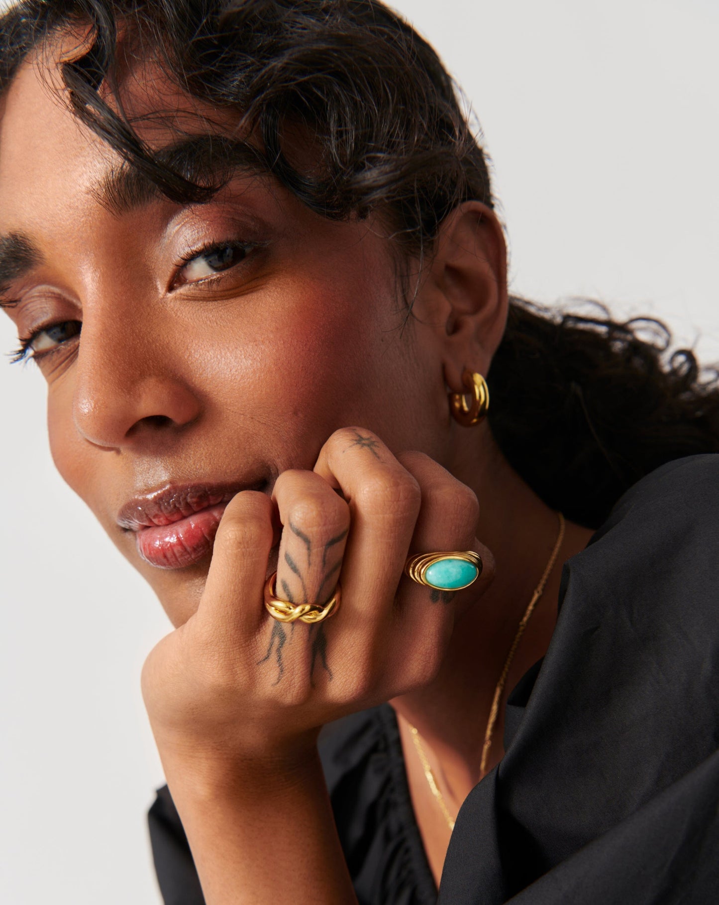 Wavy Ridge Gemstone Ring Rings Missoma